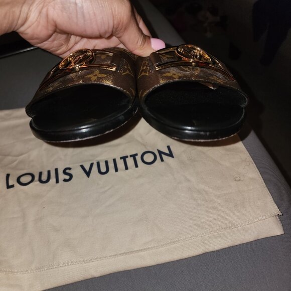 Louis Vuitton Brown Monogram Canvas Lock It Flat Slides Size 41 - Picture 2 of 3